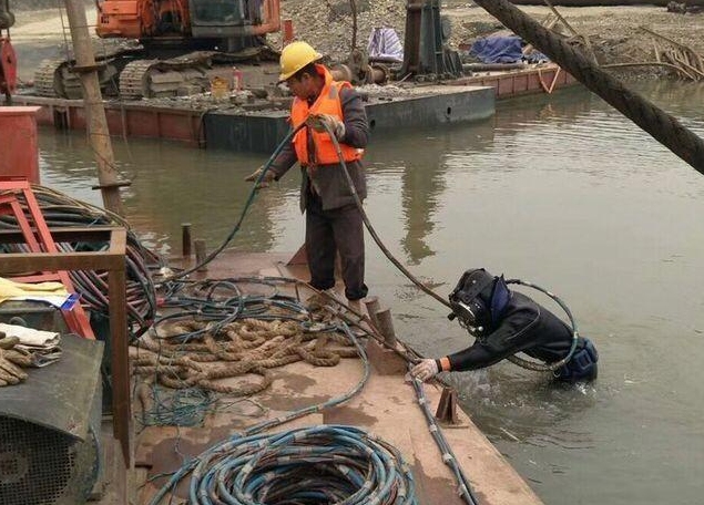 宜兴潜水封堵打捞
